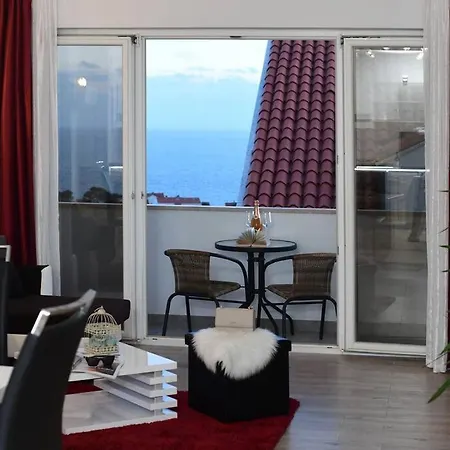 Apartment Sea Esta *