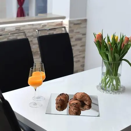 Sea Esta Apartment *
